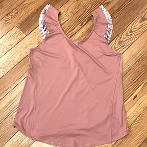 NWT medium dusty pink active Calia top